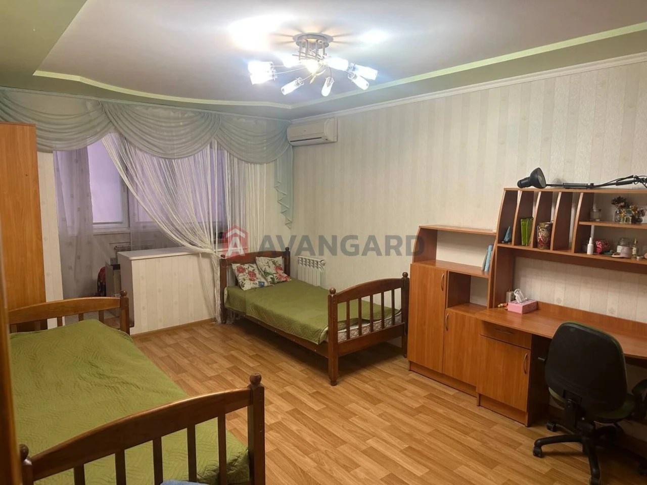 3-комнатная квартира в Камянске, 11-й микрорайон