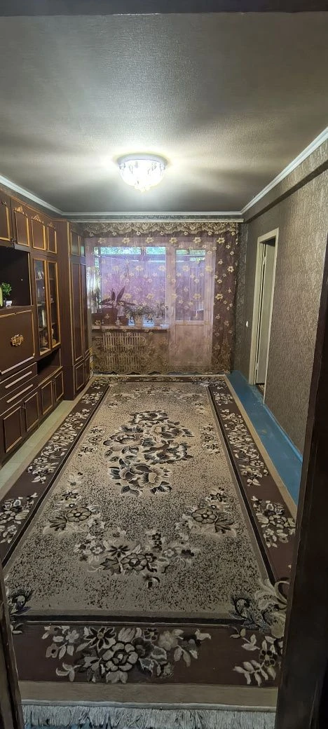 Продам 3-х комнатную квартиру