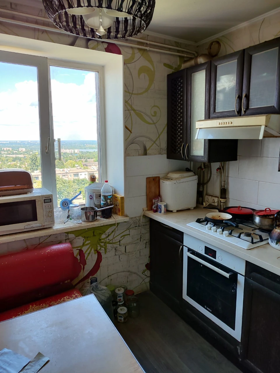 For sale 3 rooms with central heating