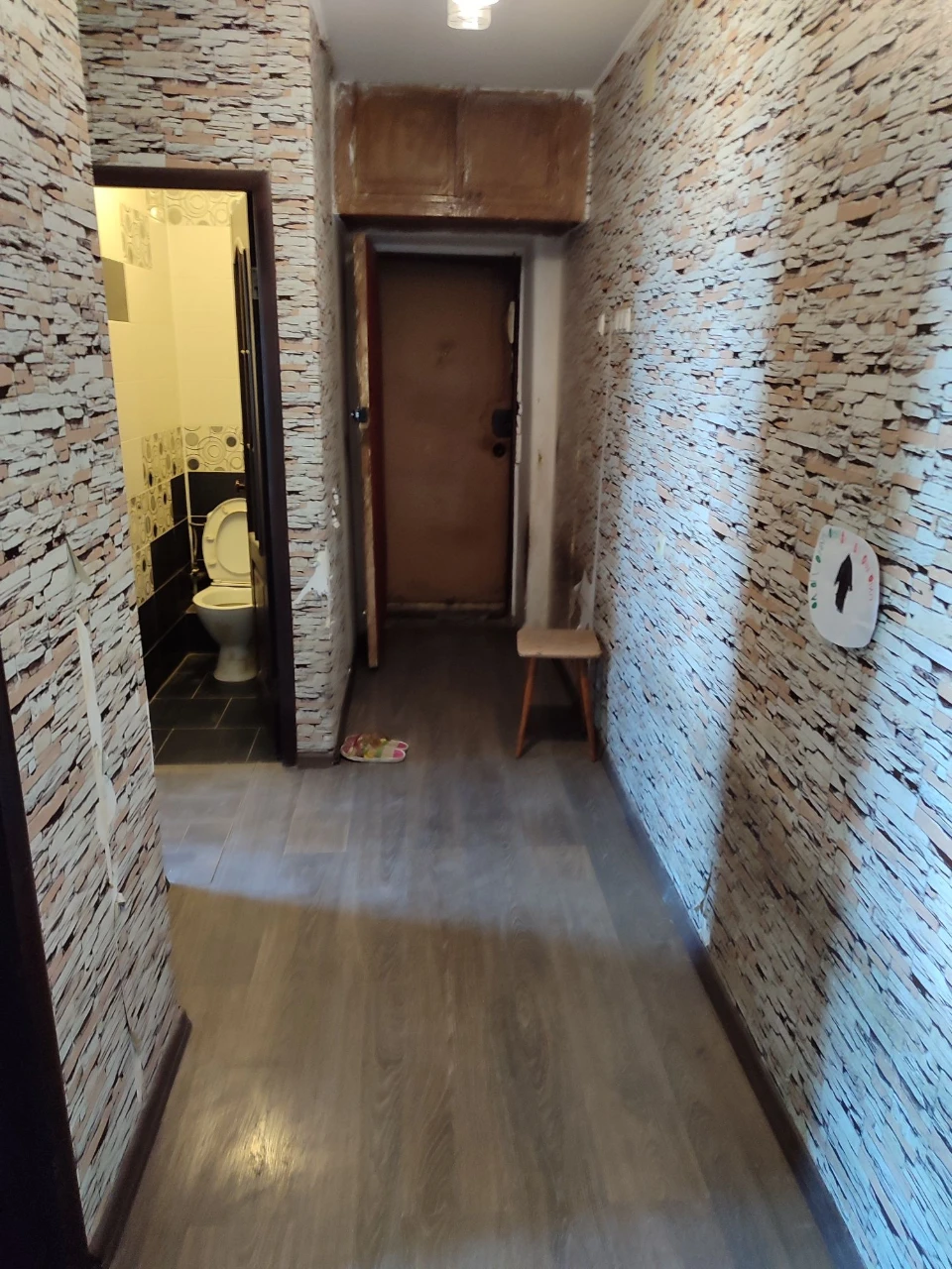 For sale 3 rooms with central heating