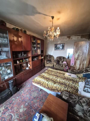 Продаж 1 кмн квартира п.б.