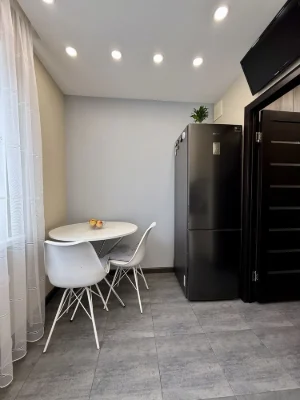 Продається 3-кімнатна квартира, 7 мікрорайон, ліва сторона