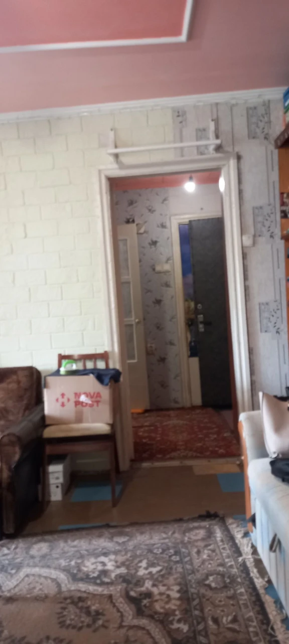 For Sale: 1-room apartment, Left Bank, 3rd microdistrict, 7/9, 28.6 m²
