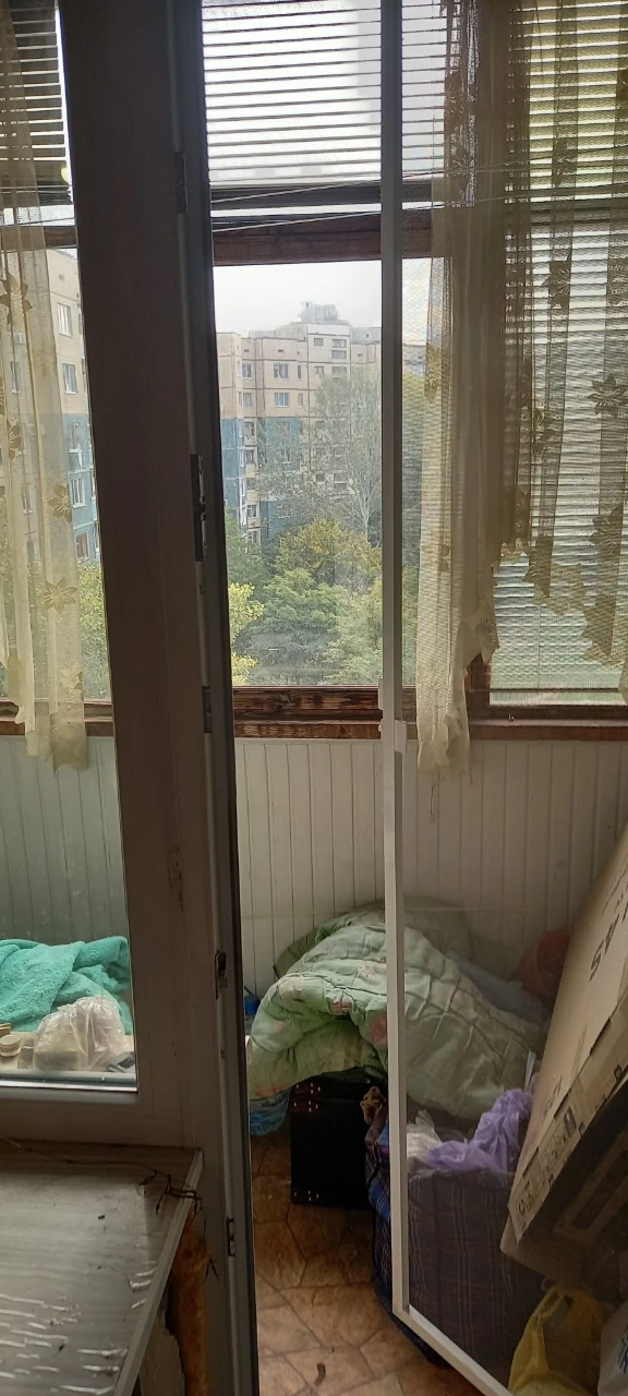 For Sale: 1-room apartment, Left Bank, 3rd microdistrict, 7/9, 28.6 m²