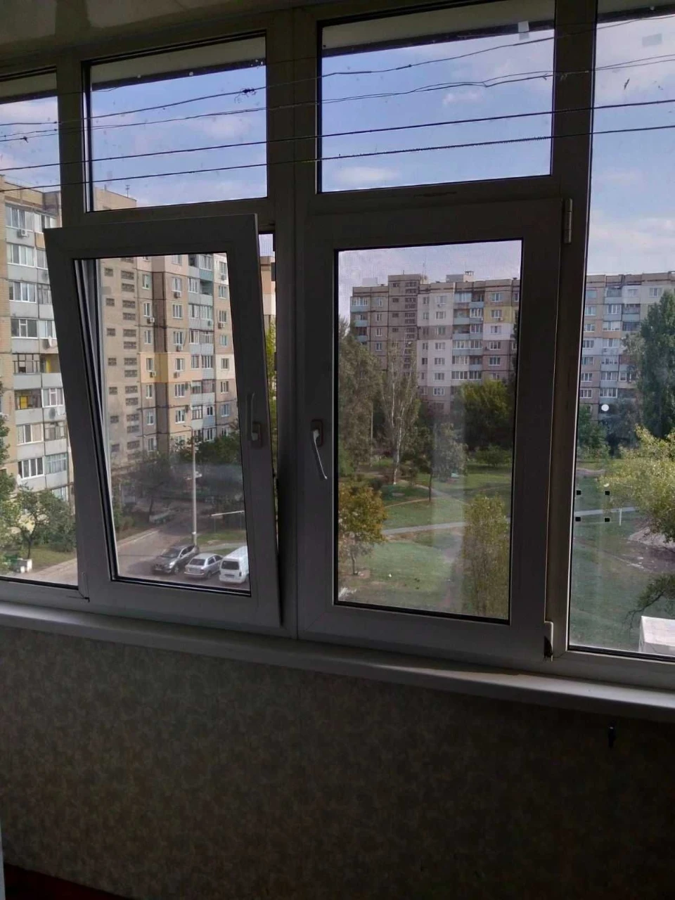 For Sale: 2-room apartment on Left Bank, 9th microdistrict