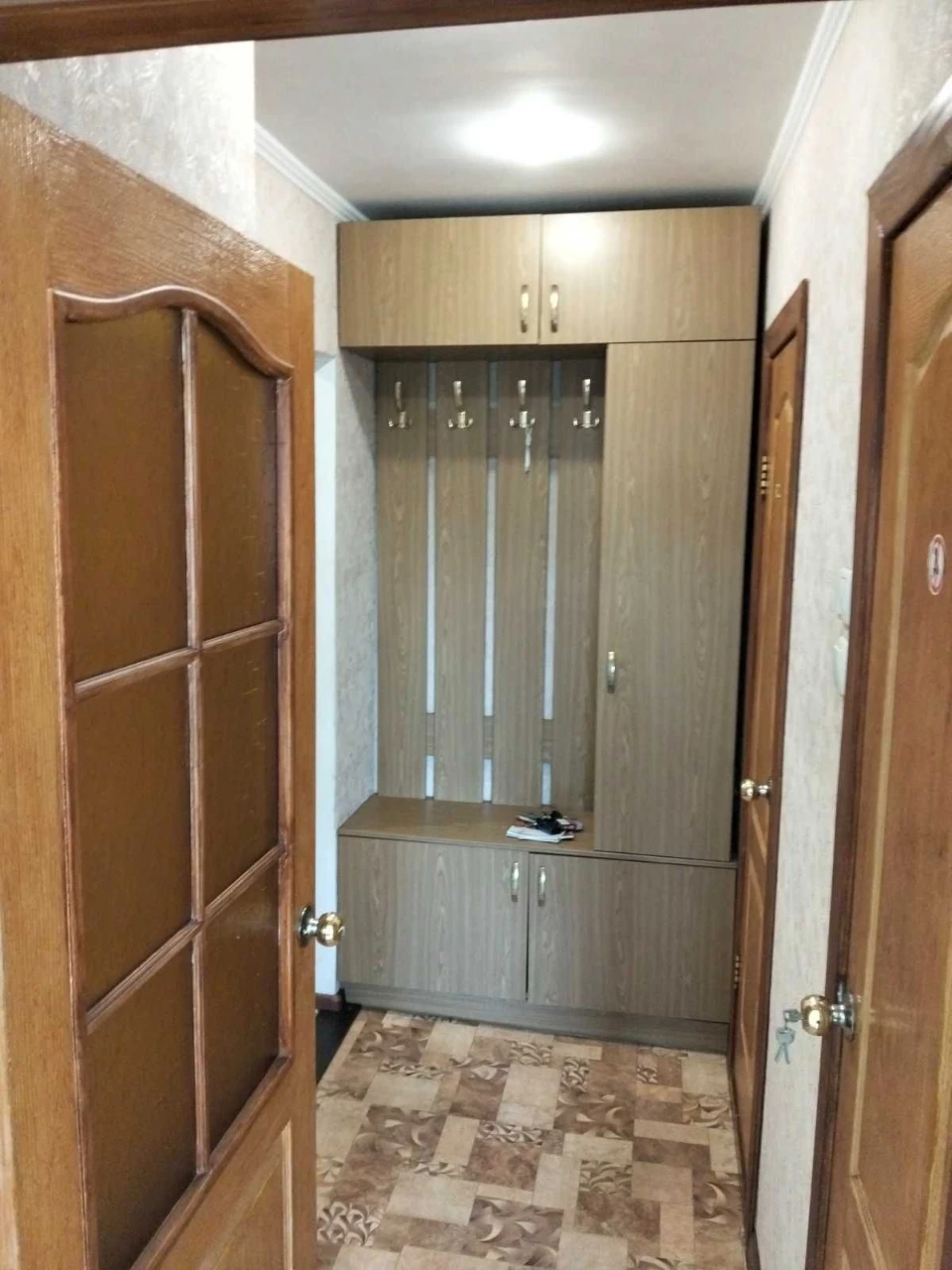 For Sale: 2-room apartment on Left Bank, 9th microdistrict