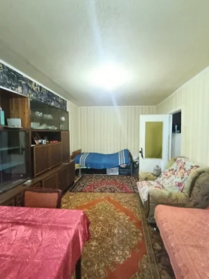 Продам 1 комнатную на Черёмушках