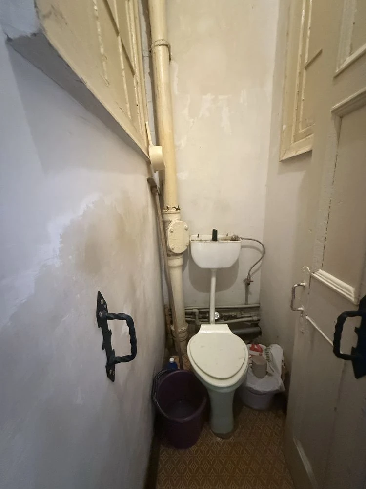 For Sale: Large 2-bedroom apartment in the city center