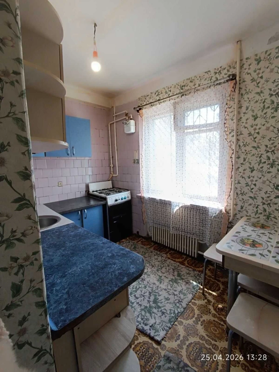 Продається двокімнатна квартира в районі Беседова