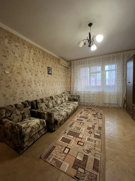 2 rooms/Left Bank/6/9