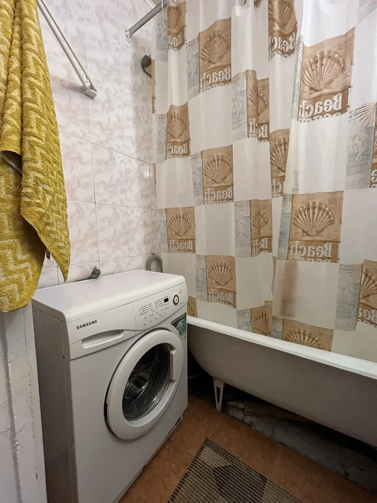 2 rooms/Left Bank/6/9