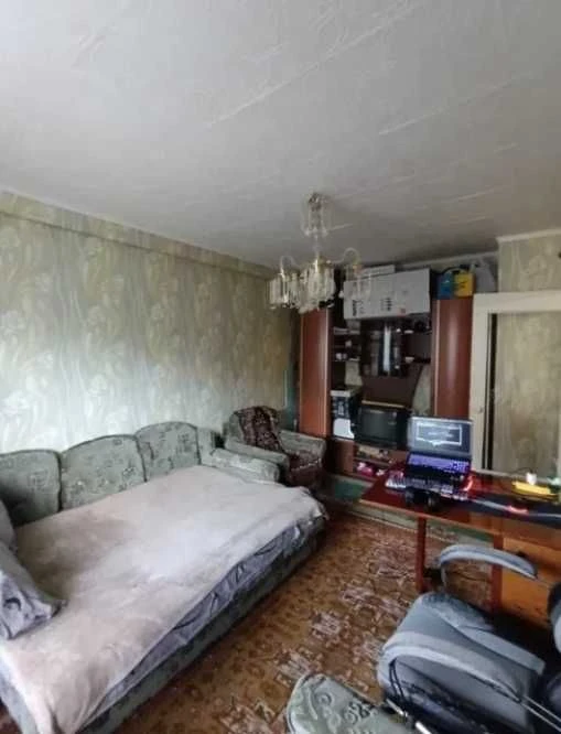 For Sale: 2-bedroom apartment in Cheremushki