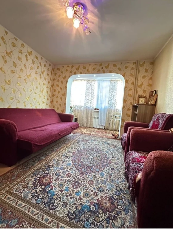 For Sale 2-bedroom apartment in the 3rd microdistrict, near the pine forest for $29,500