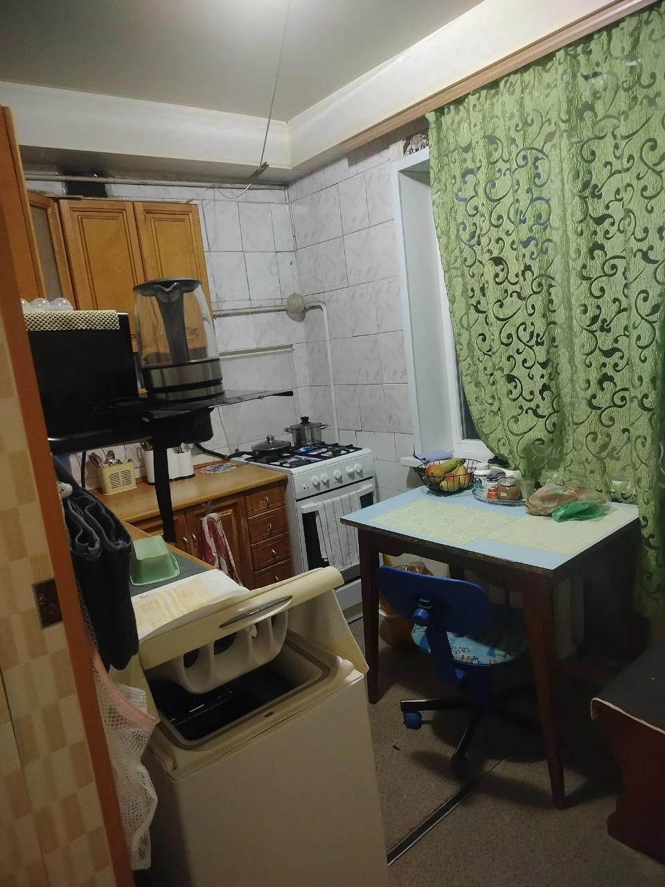 Продажа 2-комнатной квартиры на улице Максима Чиженка, 25, А.В.