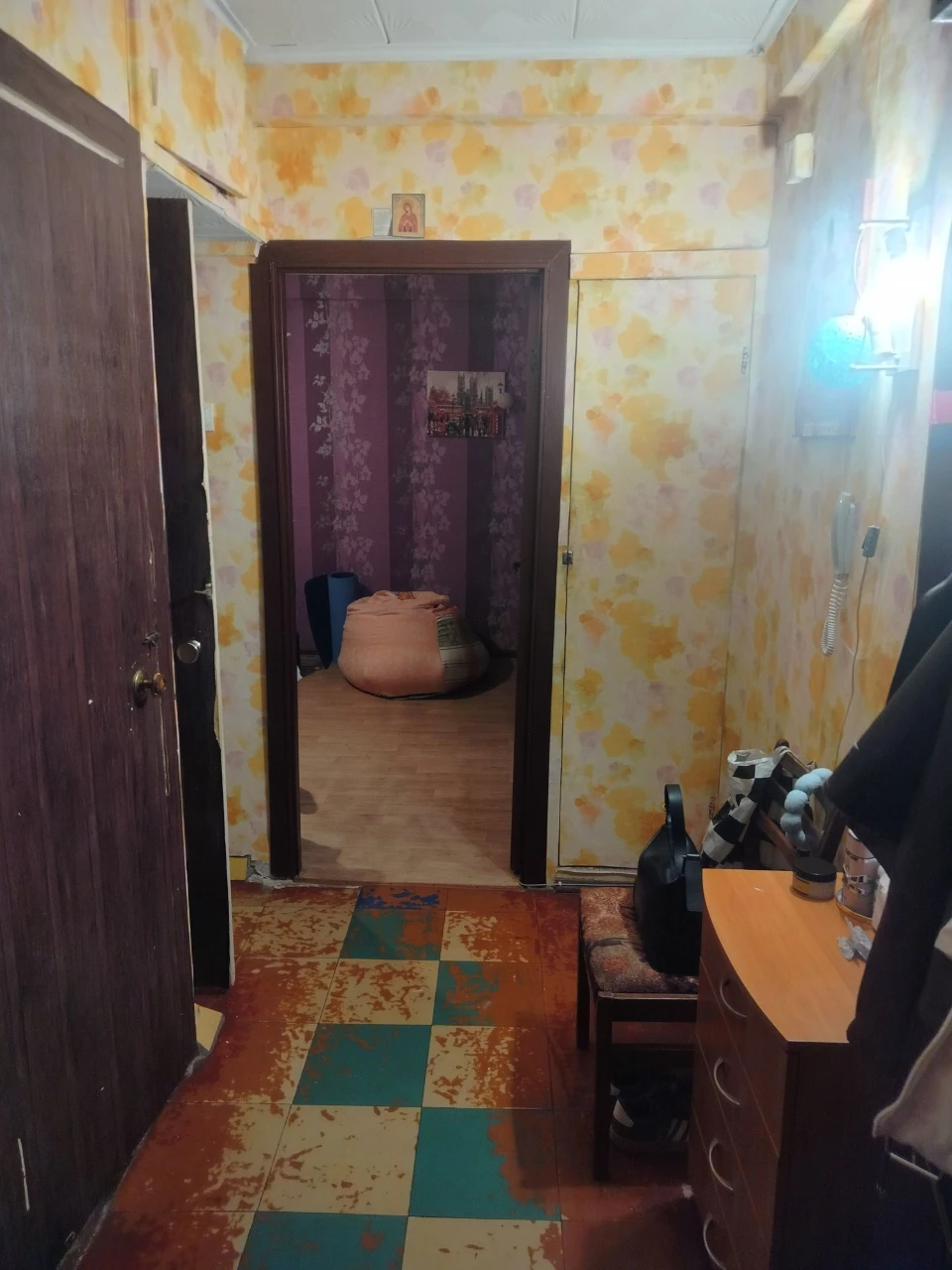 Продажа 2-комнатной квартиры на улице Максима Чиженка, 25, А.В.