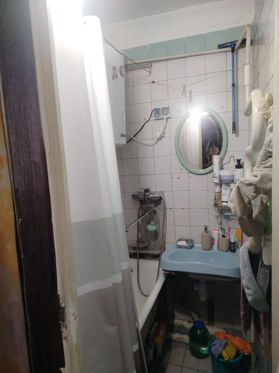 Продажа 2-комнатной квартиры на улице Максима Чиженка, 25, А.В.
