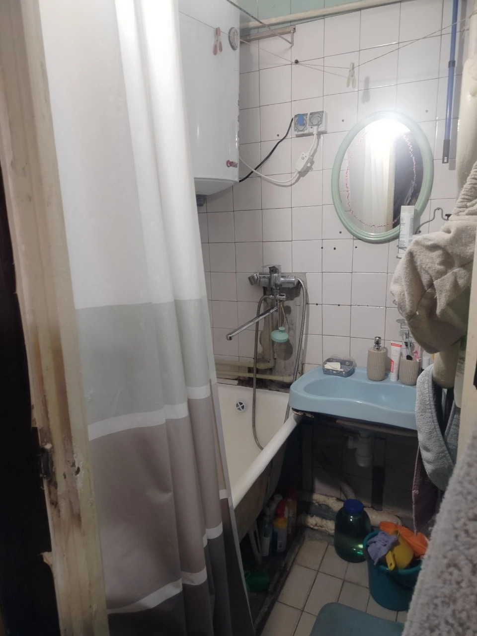 Продажа 2-комнатной квартиры на улице Максима Чиженка, 25, А.В.