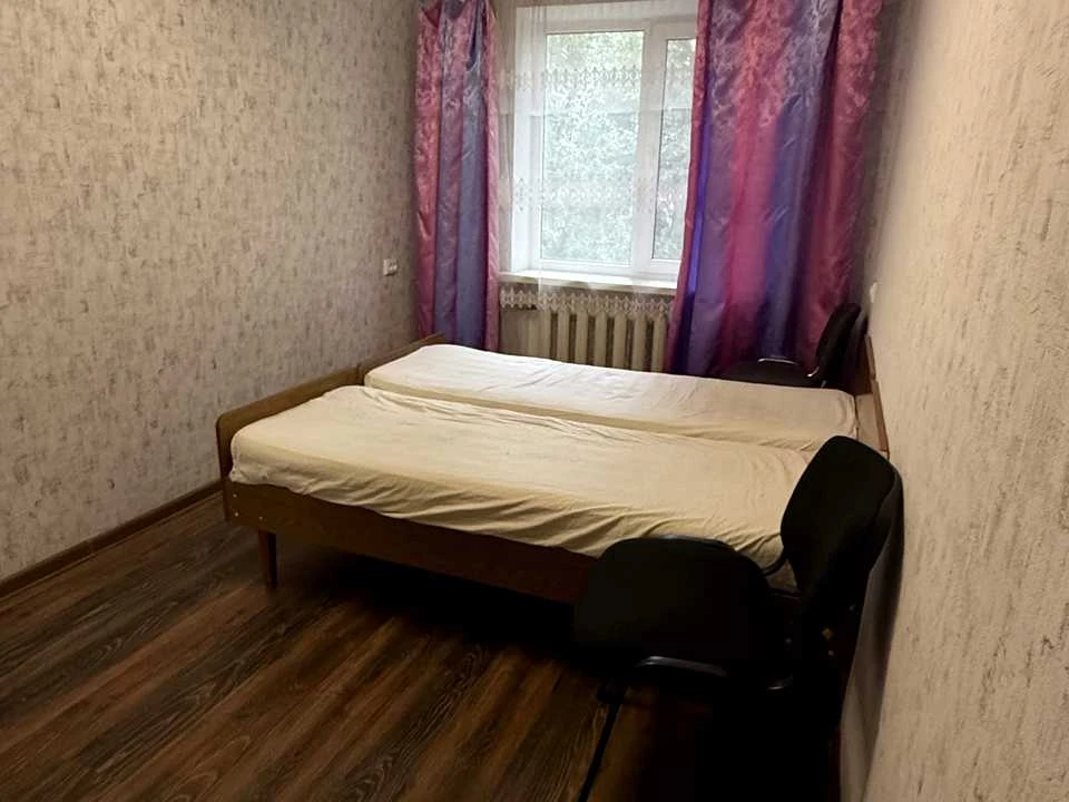 Apartment. Eugene Melnikov Street, Yevhenia Melnikova, Kamenyshche