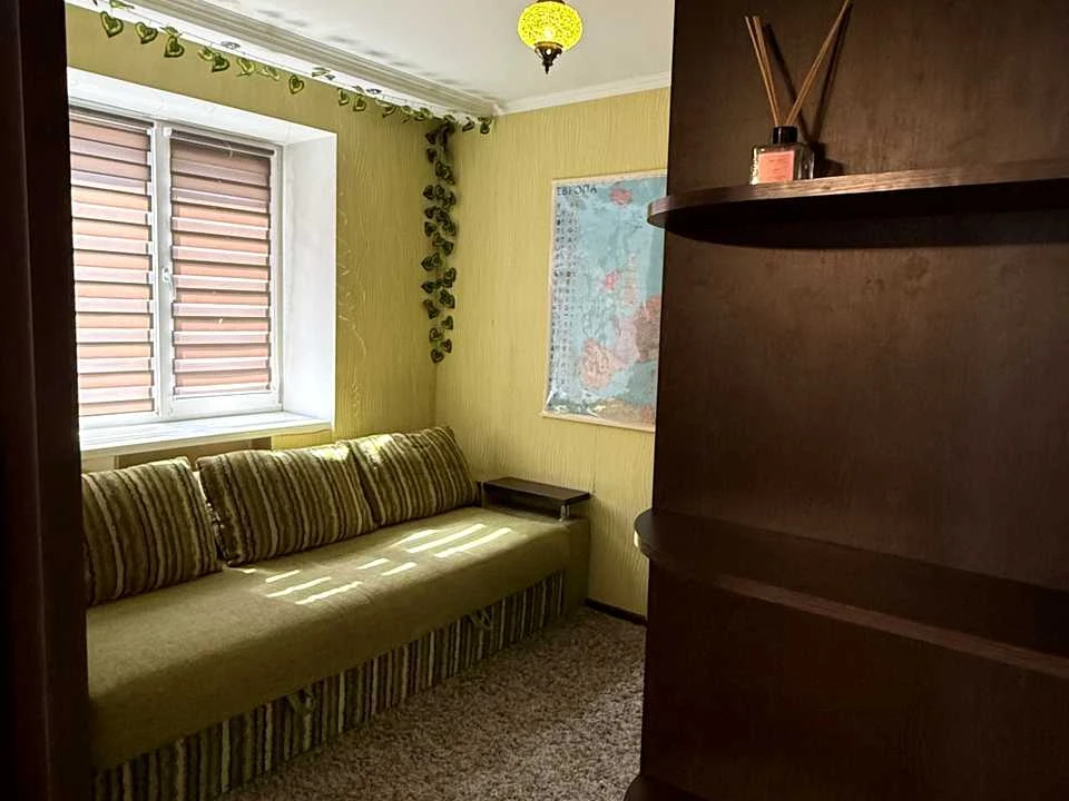 Apartment. Sergyi Slysaarenka Street, Cheremushky district