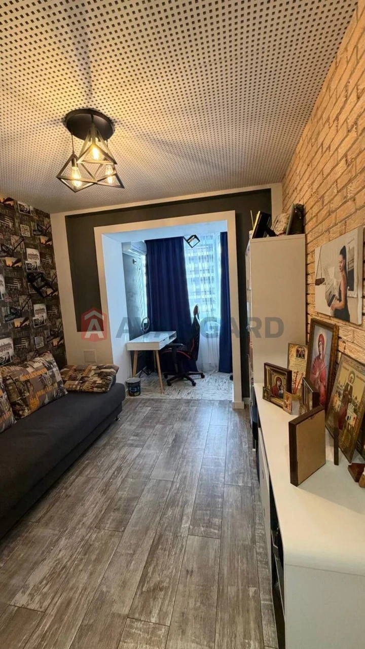 4-room apartment for sale!