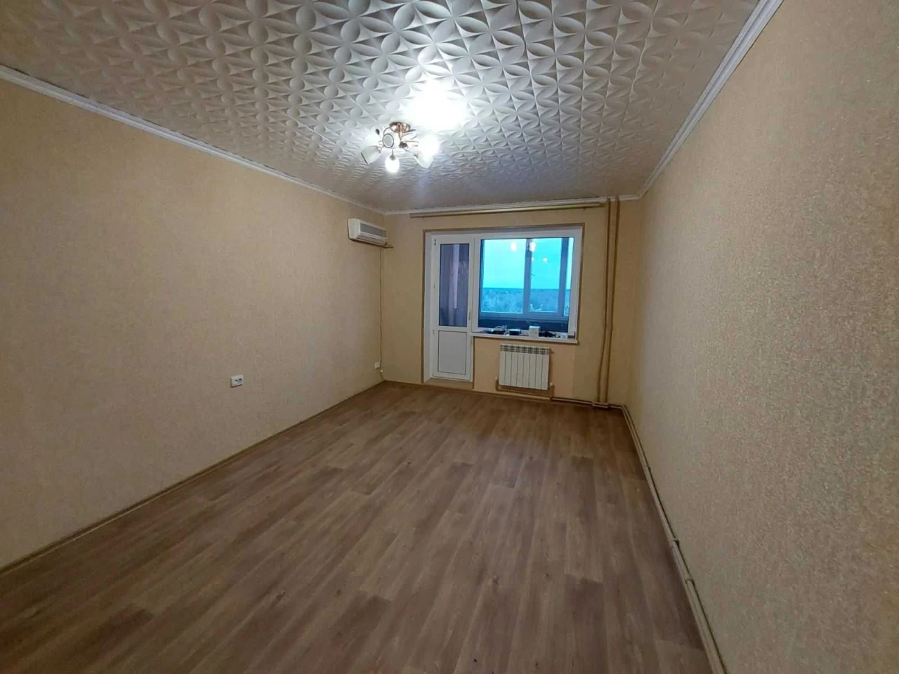 FOR SALE - 3-room apartment in District ГАО, 4th microdistrict (left bank) (N)