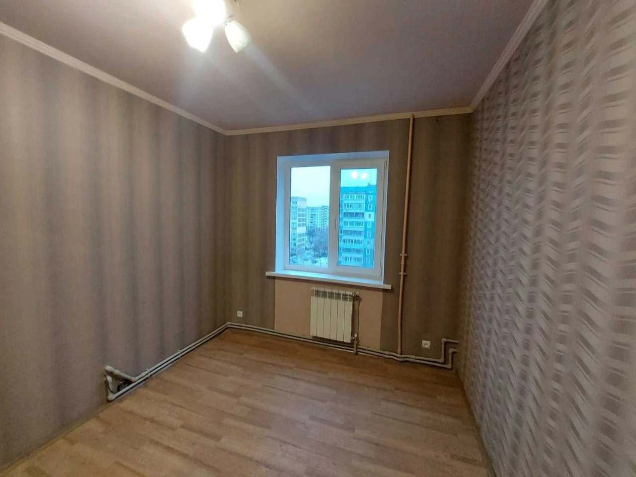 FOR SALE - 3-room apartment in District ГАО, 4th microdistrict (left bank) (N)