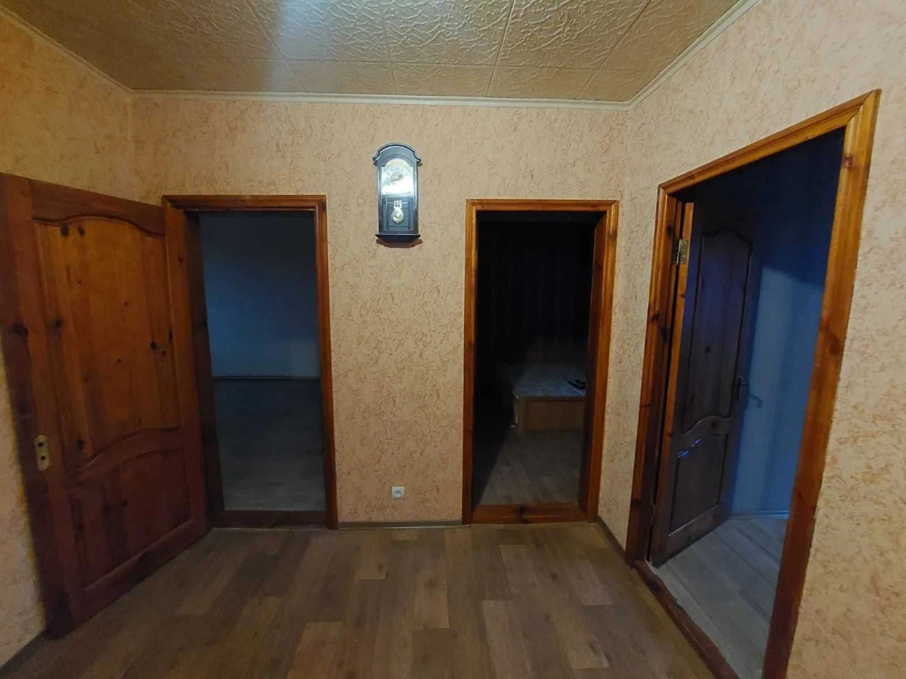 FOR SALE - 3-room apartment in District ГАО, 4th microdistrict (left bank) (N)