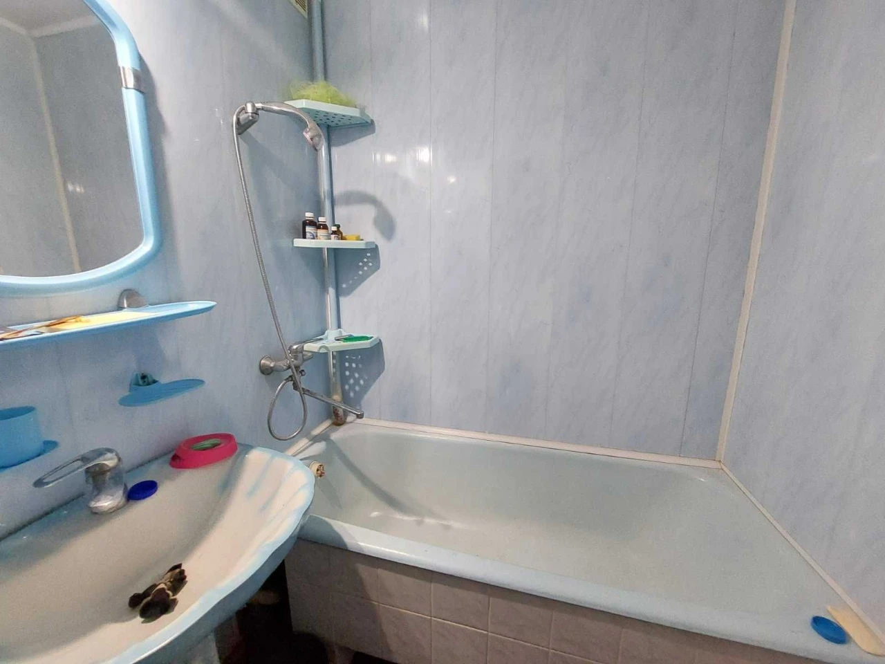 FOR SALE - 3-room apartment in District ГАО, 4th microdistrict (left bank) (N)