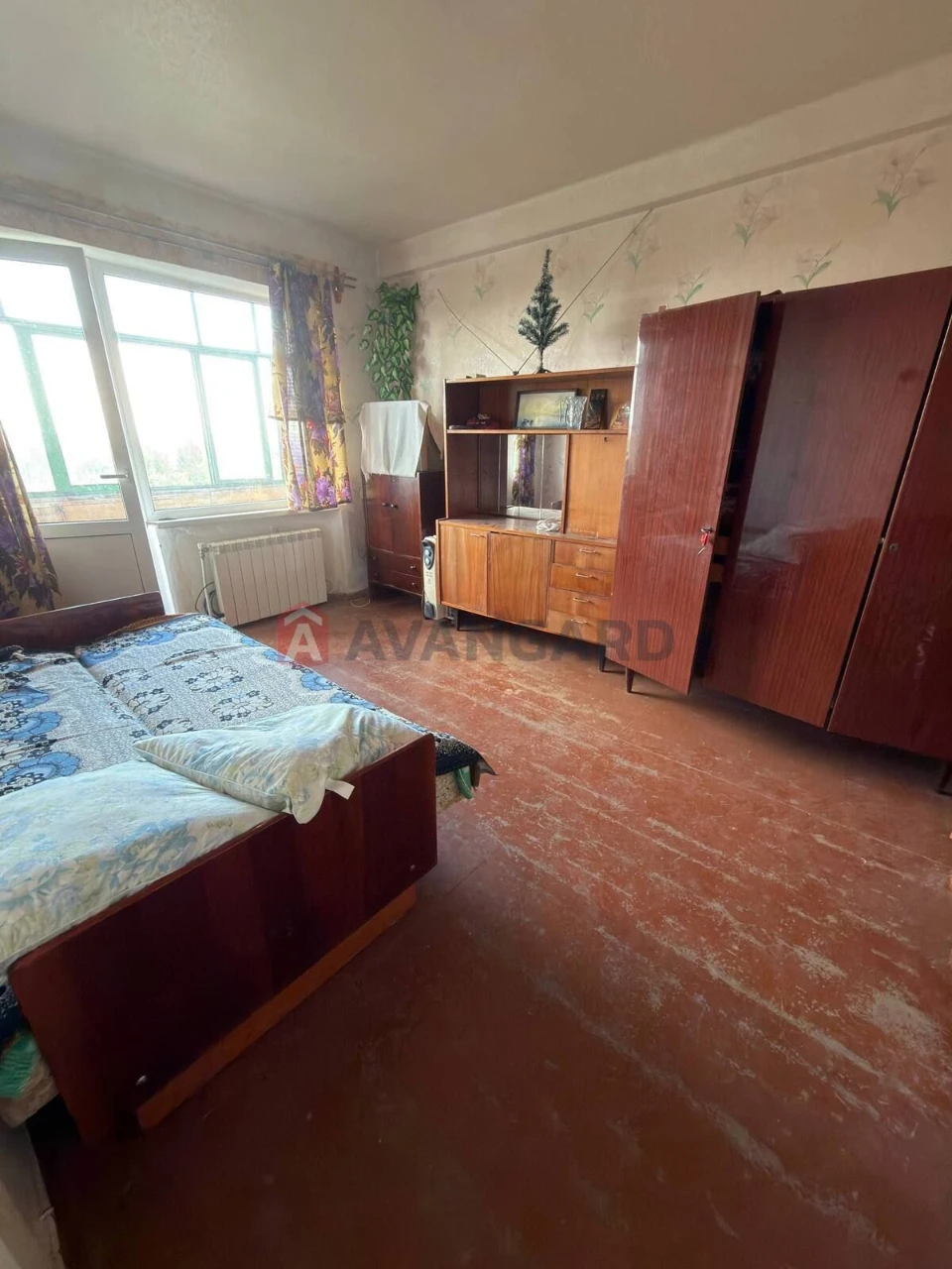 For sale 1-bedroom apartment at вул. Бурхана 23.