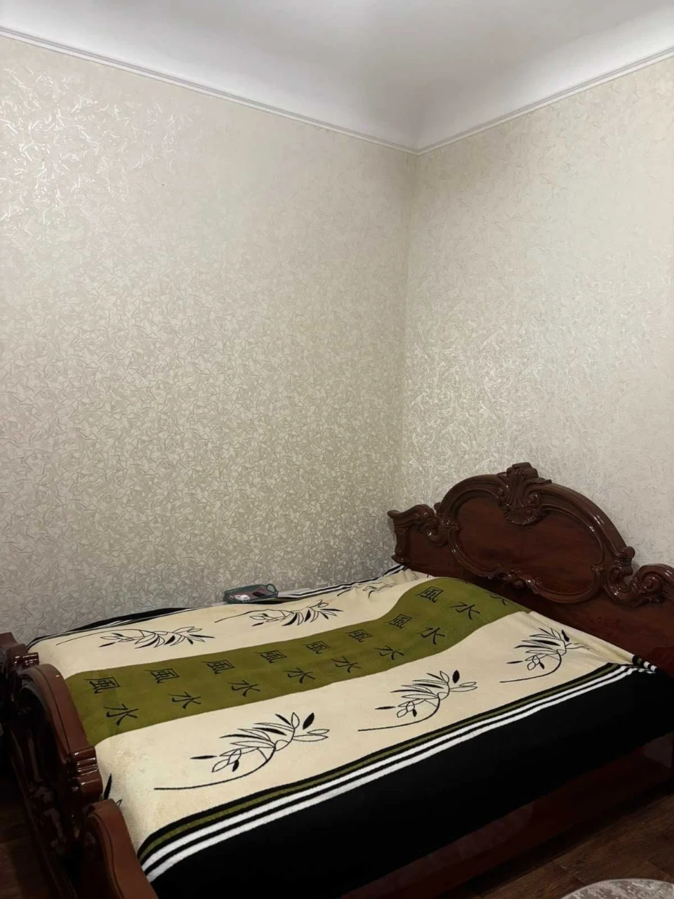 Продаж 2-кімнатної квартири від власника — м. Кам'янське, проспект Відродження, 92/22