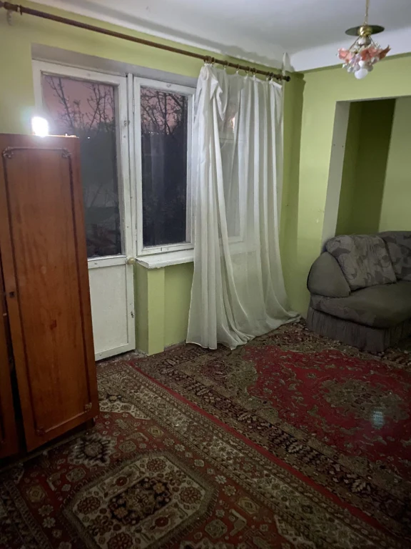 For Sale: 1 room apartment in the center, exchange for a car+