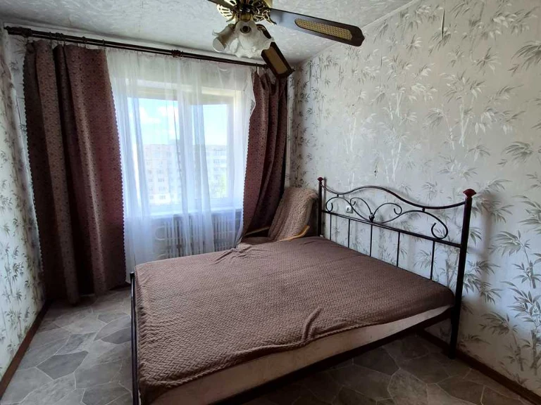 Apartment. Neskorenych Prospect, Kamenyshche