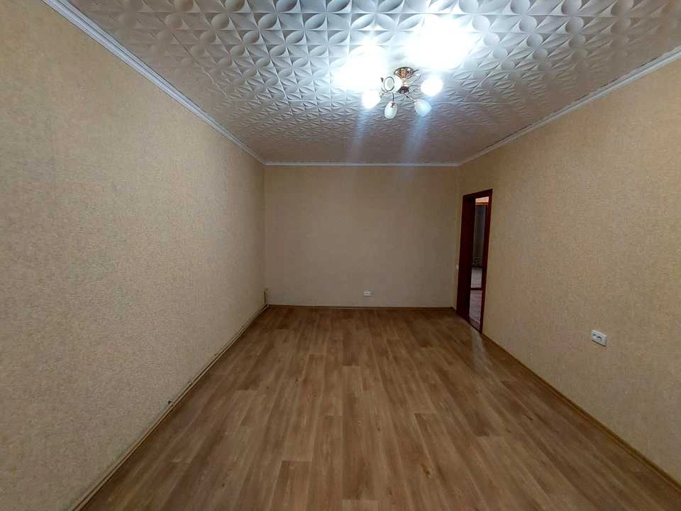 Квартира. Кам'янське, Незалежності бульв.