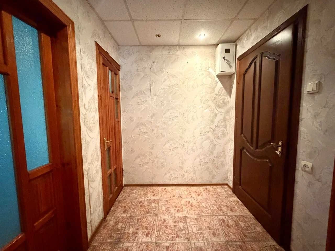 1-room, 2/9 Left Bank 2nd district, Metalurgov Street, Sunny