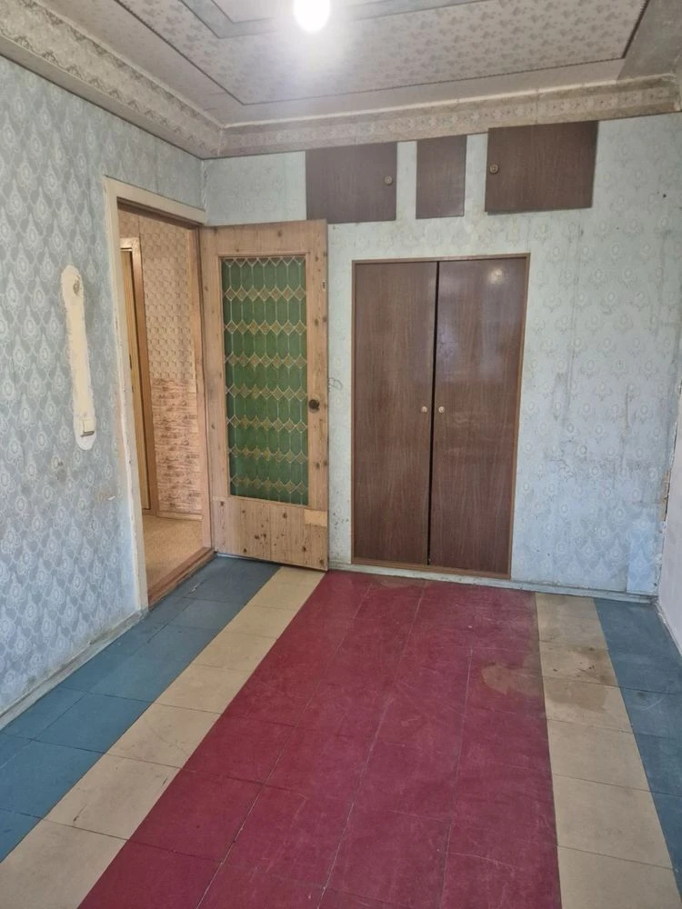 For Sale: 3-room apartment in the City Center
