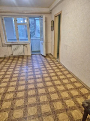 For Sale: 3-room apartment in the City Center