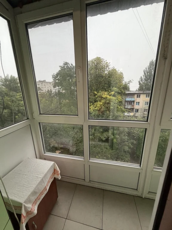 For Sale: 3-bedroom apartment on Zvenigorod Street
