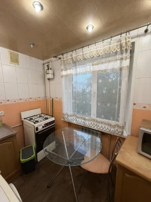 Продам 3к квартиру на Звенигородской