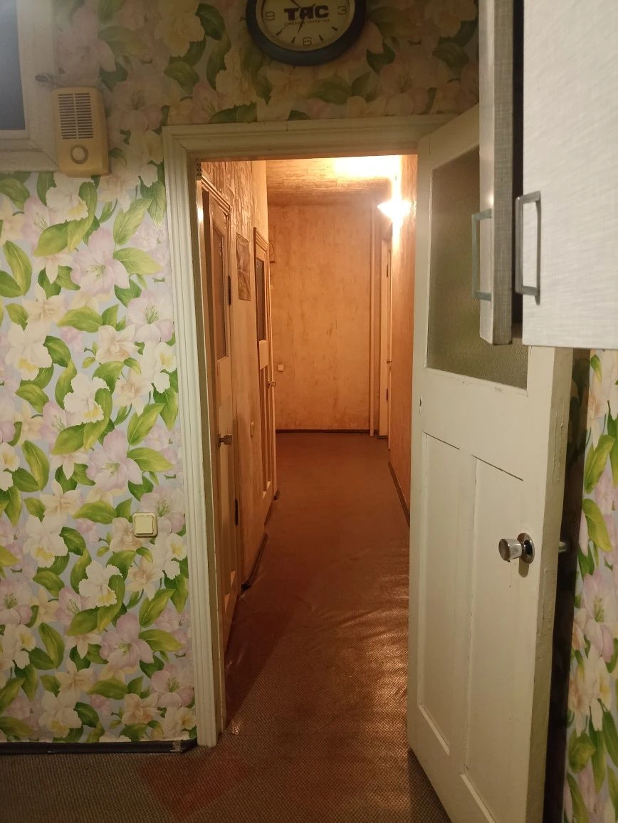 Apartment for sale on B. Khmelnytsky Street in the area near Yubiley Street