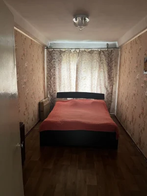 For Sale: 4-room apartment in the Cheremushki area