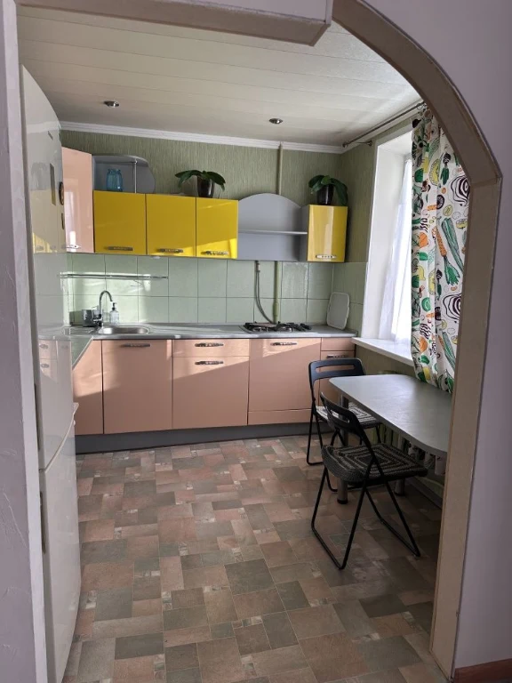 For Sale: Two-room apartment. Left Bank