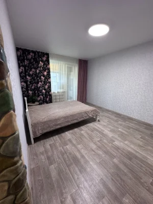 For Sale: Two-room apartment. Left Bank