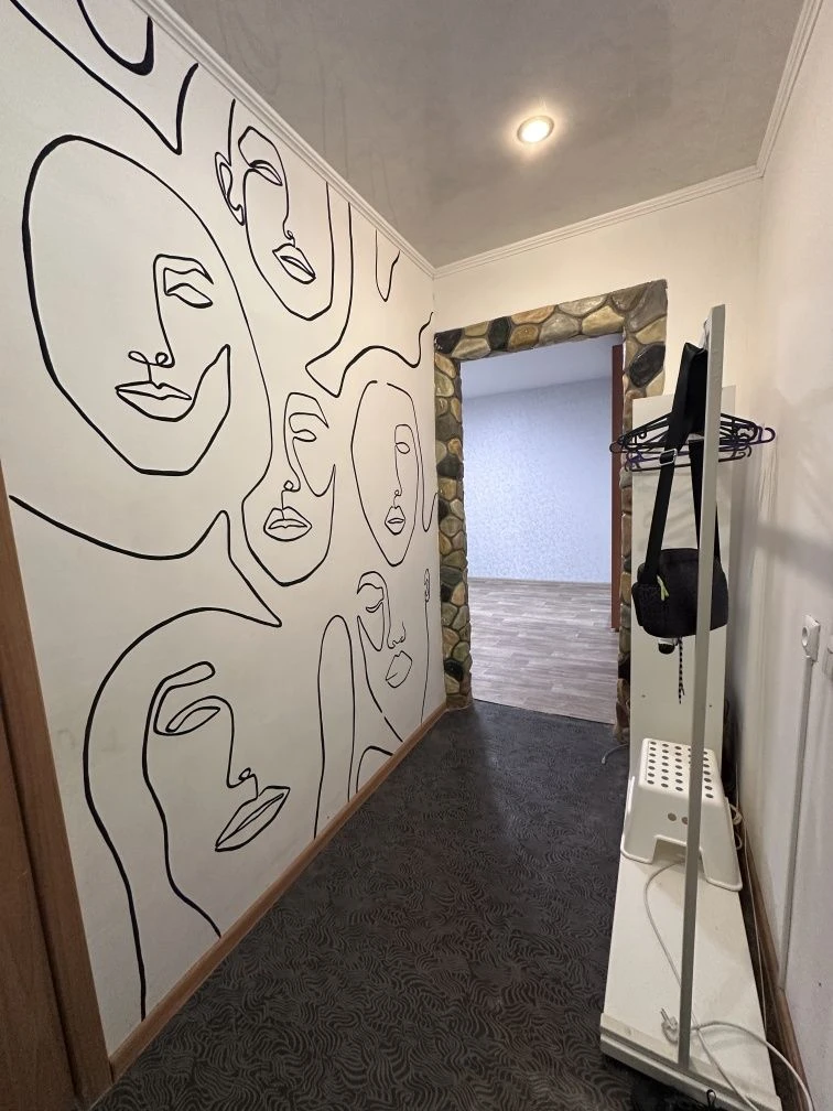 For Sale: Two-room apartment. Left Bank