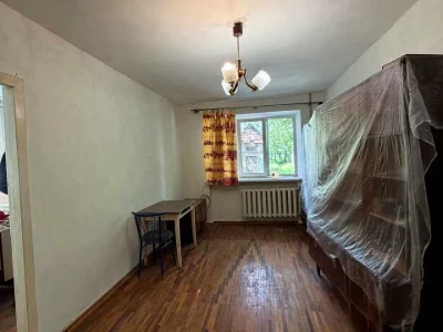 Квартира. Кам'янське, Квітів вул.