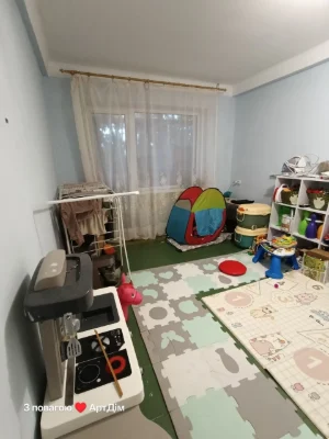 For Sale: 2-Bedroom Apartment on Yevhen Melnikova Street
