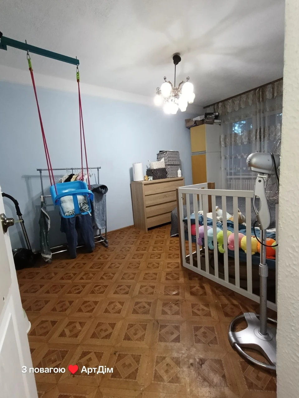 For Sale: 2-Bedroom Apartment on Yevhen Melnikova Street