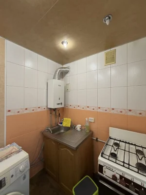 Продам 3-кімнатну квартиру в Камянському, проспект Василя Стуса