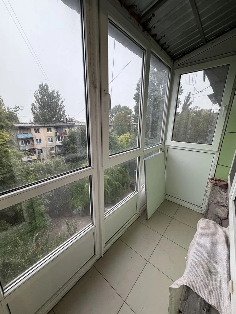 Продам 3-кімнатну квартиру в Камянському, проспект Василя Стуса