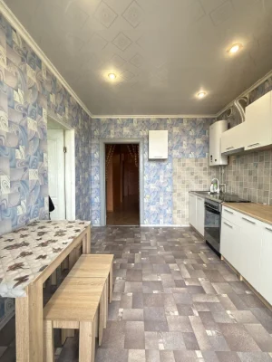 2-кімнатна СТАЛІНКА, просп.Свободи, 4/5, YES