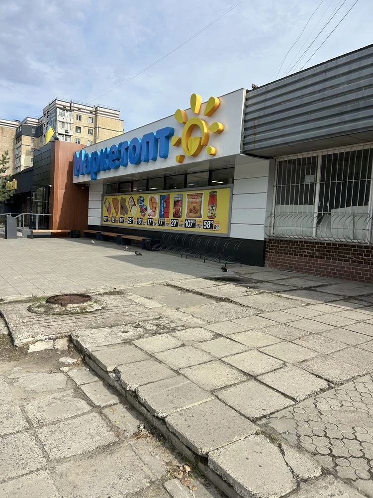 В продаже 2-комнатная квартира на левом берегу, 2-й микрорайон